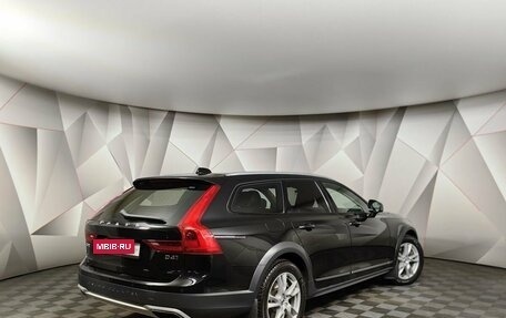 Volvo V90 Cross Country I рестайлинг, 2018 год, 2 855 000 рублей, 2 фотография