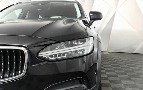 Volvo V90 Cross Country I рестайлинг, 2018 год, 2 855 000 рублей, 9 фотография