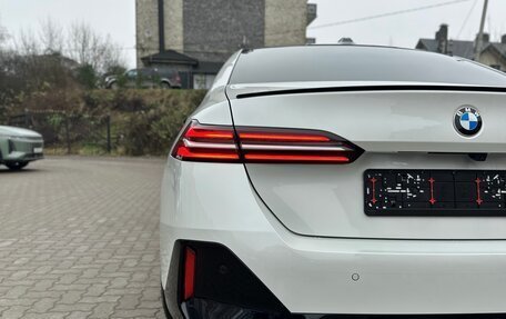 BMW 5 серия, 2024 год, 8 000 000 рублей, 4 фотография