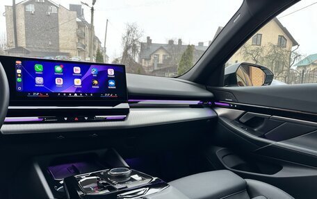 BMW 5 серия, 2024 год, 8 000 000 рублей, 21 фотография