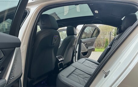 BMW 5 серия, 2024 год, 8 000 000 рублей, 20 фотография