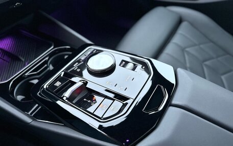 BMW 5 серия, 2024 год, 8 000 000 рублей, 37 фотография