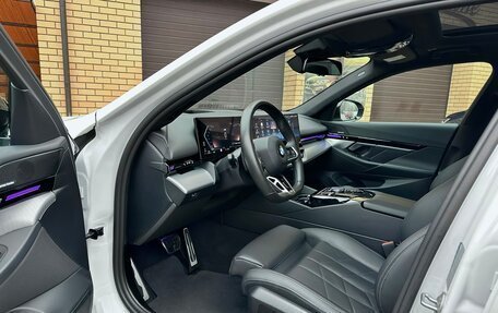 BMW 5 серия, 2024 год, 8 000 000 рублей, 31 фотография