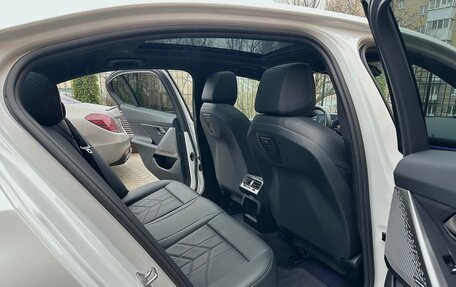 BMW 5 серия, 2024 год, 8 000 000 рублей, 35 фотография