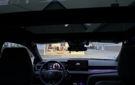 Toyota Camry, 2025 год, 4 670 000 рублей, 3 фотография