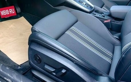 Audi A3, 2023 год, 2 380 000 рублей, 13 фотография