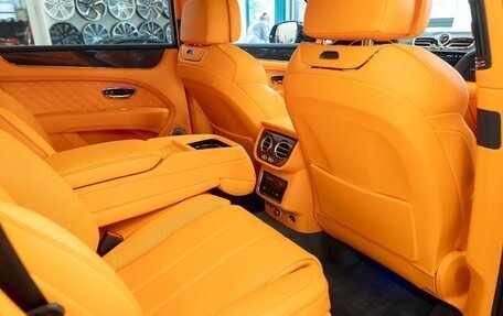 Bentley Bentayga I, 2025 год, 28 888 156 рублей, 27 фотография