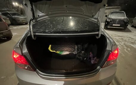 Hyundai Solaris II рестайлинг, 2013 год, 800 000 рублей, 9 фотография