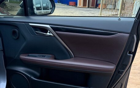 Lexus RX IV рестайлинг, 2021 год, 5 500 000 рублей, 16 фотография