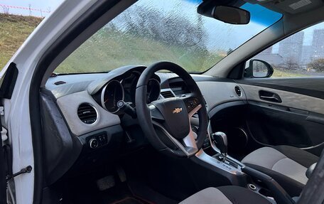 Chevrolet Cruze II, 2011 год, 648 000 рублей, 4 фотография