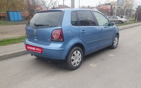 Volkswagen Polo IV рестайлинг, 2006 год, 450 000 рублей, 3 фотография