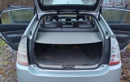 Toyota Prius, 2007 год, 550 000 рублей, 7 фотография