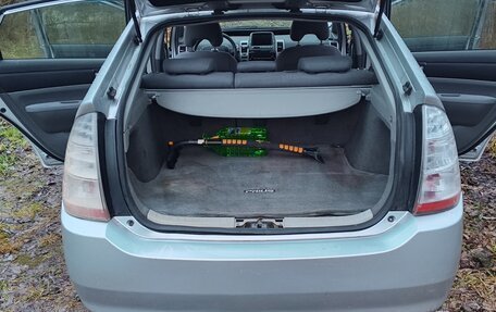 Toyota Prius, 2007 год, 550 000 рублей, 6 фотография
