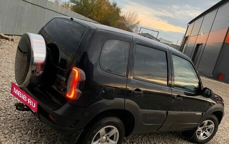 Chevrolet Niva I рестайлинг, 2016 год, 550 000 рублей, 1 фотография