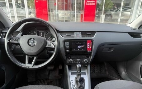 Skoda Octavia, 2015 год, 1 650 000 рублей, 11 фотография