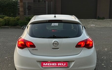 Opel Astra J, 2011 год, 575 000 рублей, 15 фотография