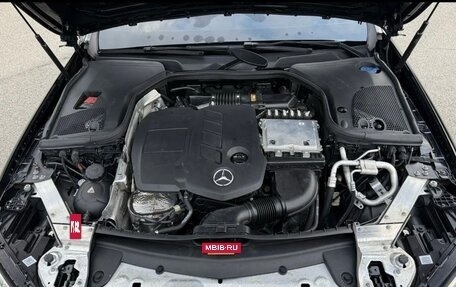 Mercedes-Benz E-Класс, 2019 год, 2 150 000 рублей, 11 фотография