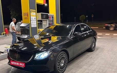 Mercedes-Benz E-Класс, 2019 год, 2 150 000 рублей, 6 фотография