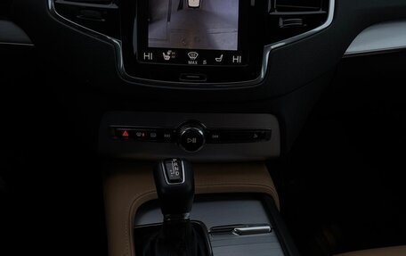 Volvo XC90 II рестайлинг, 2018 год, 3 700 000 рублей, 16 фотография