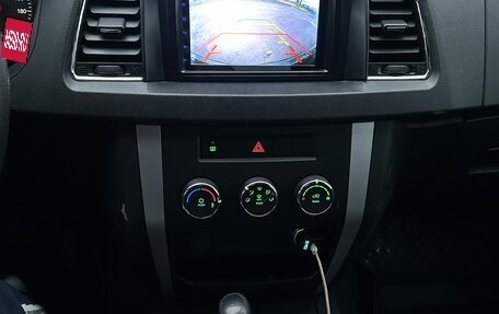 ЛуАЗ Patriot, 2018 год, 2 500 000 рублей, 12 фотография