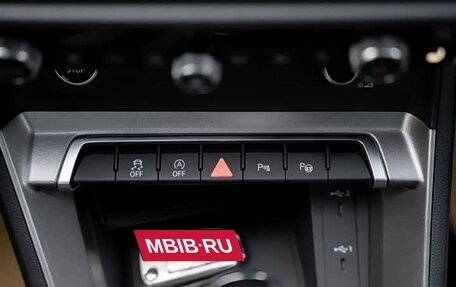 Audi Q3, 2022 год, 2 739 013 рублей, 12 фотография