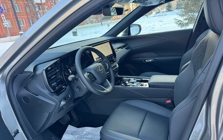 Lexus RX IV рестайлинг, 2025 год, 7 400 000 рублей, 15 фотография