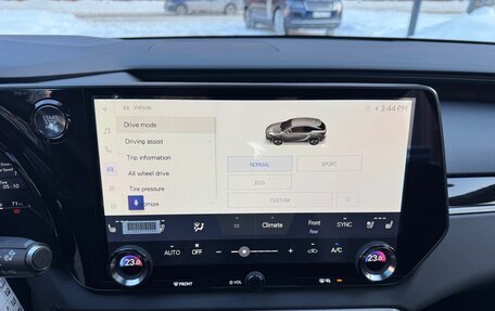 Lexus RX IV рестайлинг, 2025 год, 7 400 000 рублей, 18 фотография