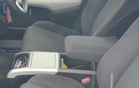 Honda Stream II, 2010 год, 1 255 000 рублей, 17 фотография