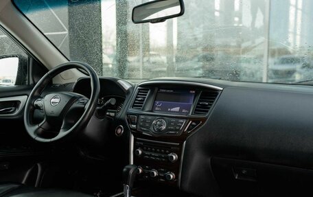 Nissan Pathfinder, 2014 год, 2 000 000 рублей, 10 фотография