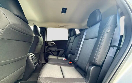 Mitsubishi Outlander, 2025 год, 5 500 000 рублей, 12 фотография