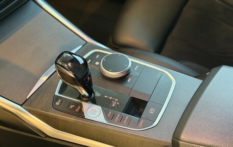 BMW 3 серия, 2019 год, 3 550 000 рублей, 16 фотография