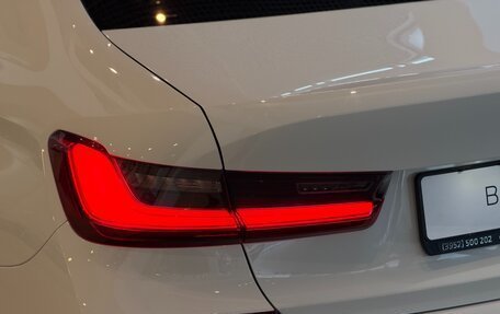 BMW 3 серия, 2019 год, 3 550 000 рублей, 10 фотография