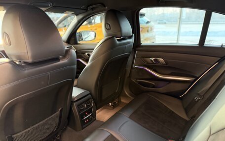 BMW 3 серия, 2019 год, 3 550 000 рублей, 19 фотография