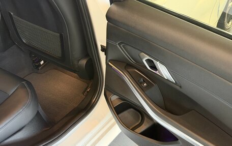 BMW 3 серия, 2019 год, 3 550 000 рублей, 32 фотография