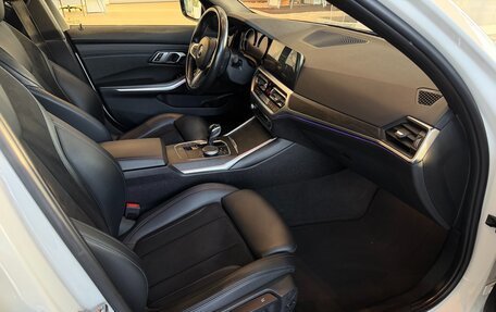 BMW 3 серия, 2019 год, 3 550 000 рублей, 27 фотография