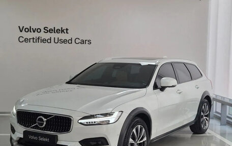 Volvo V90 Cross Country I рестайлинг, 2025 год, 5 790 000 рублей, 1 фотография