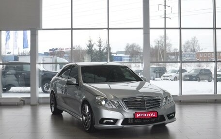 Mercedes-Benz E-Класс, 2010 год, 1 680 000 рублей, 1 фотография