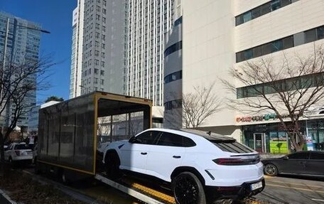 Lamborghini Urus I, 2025 год, 34 000 000 рублей, 4 фотография