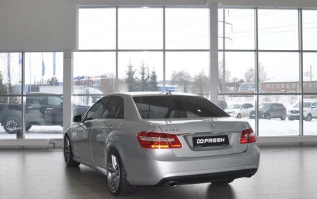 Mercedes-Benz E-Класс, 2010 год, 1 680 000 рублей, 2 фотография