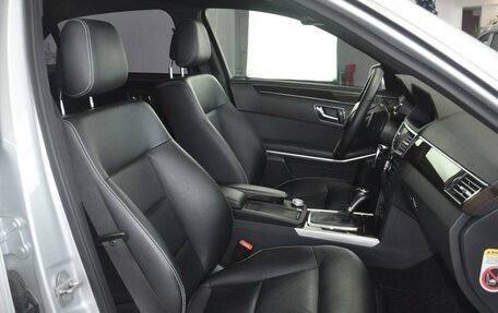 Mercedes-Benz E-Класс, 2010 год, 1 680 000 рублей, 6 фотография