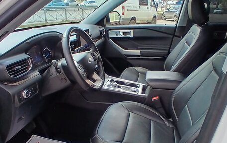 Ford Explorer VI, 2022 год, 4 550 000 рублей, 13 фотография