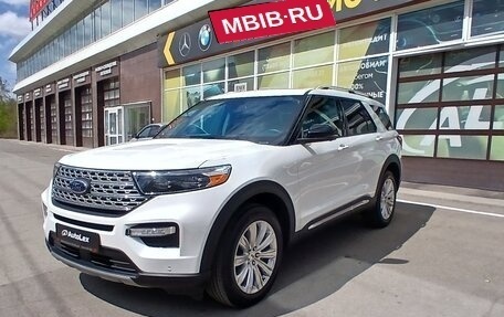 Ford Explorer VI, 2022 год, 4 550 000 рублей, 8 фотография