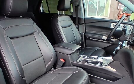 Ford Explorer VI, 2022 год, 4 550 000 рублей, 26 фотография