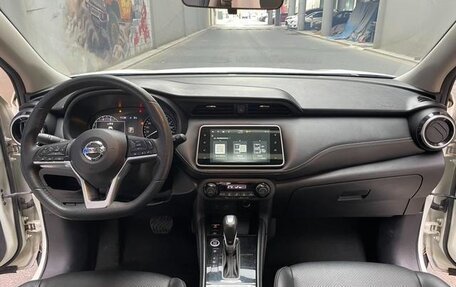 Nissan Kicks I, 2022 год, 1 745 000 рублей, 13 фотография