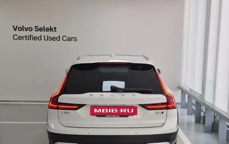 Volvo V90 Cross Country I рестайлинг, 2025 год, 5 790 000 рублей, 4 фотография