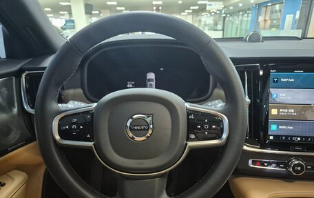 Volvo V90 Cross Country I рестайлинг, 2025 год, 5 790 000 рублей, 10 фотография