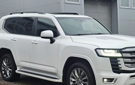 Toyota Land Cruiser, 2021 год, 9 050 000 рублей, 2 фотография