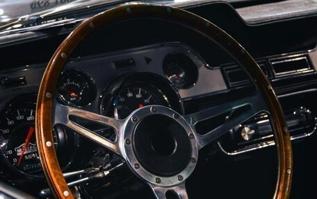 Ford Mustang VI рестайлинг, 1968 год, 23 700 000 рублей, 10 фотография