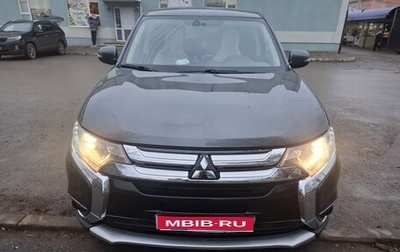Mitsubishi Outlander III рестайлинг 3, 2018 год, 2 100 000 рублей, 1 фотография