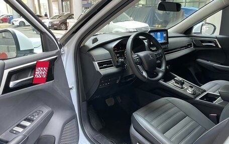 Mitsubishi Outlander, 2023 год, 3 980 000 рублей, 13 фотография